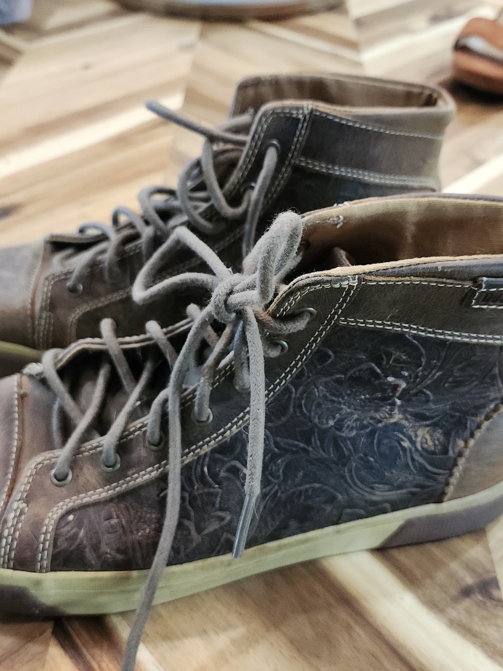 Durango Brown High-Top Embossed Leather Sneakers